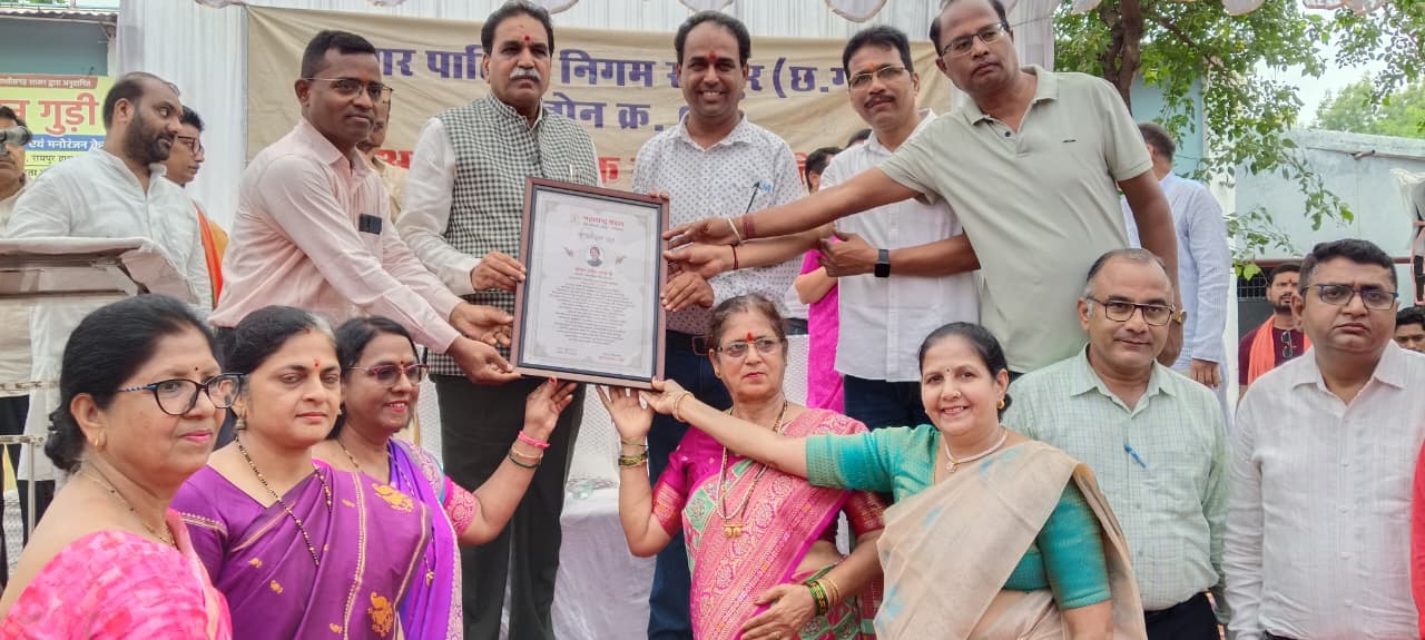 दिव्&zwj;यांग बालिका विकास गृह के अतिरिक्&zwj;त कमरों का विधायक मूणत ने किया भूमिपूजन