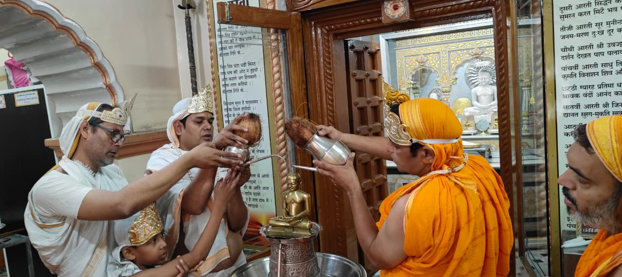 ज्ञानियों के ज्ञान की प्रशंसा करने से अपने ज्ञान में वृद्धि होती है:- मुनि 108 आगम सागर जी महाराज