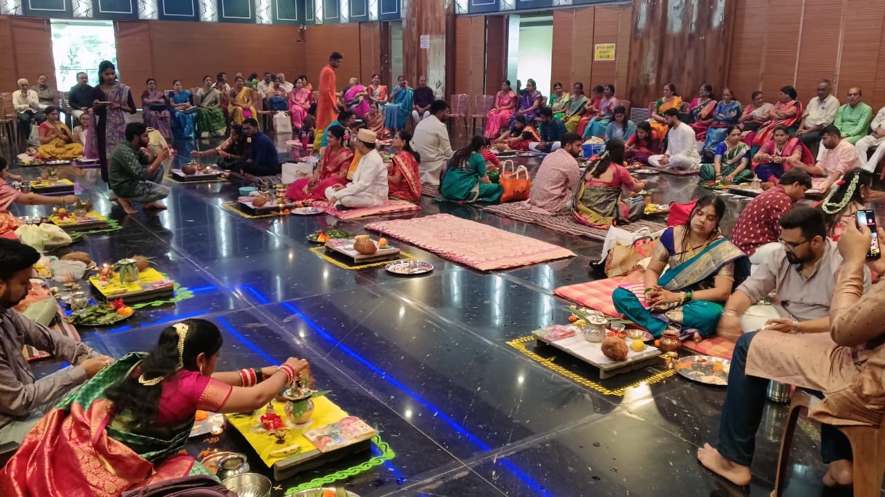 महाराष्ट्र मंडल में सामूहिक मंगलागौर उद्यापन...परिसर में उत्सव का माहौल
