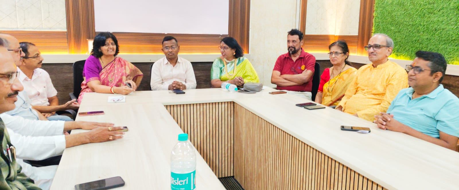 &lsquo;धर्मसभा में व्&zwj;यासपीठ से हो रक्तदान, नेत्रदान और देहदान के लिए आह्वान&rsquo;
