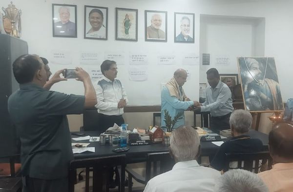 महाराष्ट्र मंडल में मनाया गया... छत्रपति शिवाजी का साम्राज्य दिवस... जय भवानी, जय शिवाजी के नारों से हुआ गुंजायमान