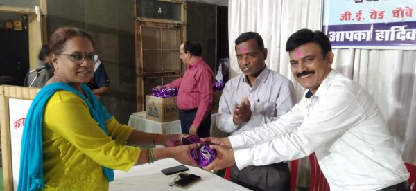 विश्वकर्मा जयंती पर महाराष्ट्र मंडल में श्रमवीरों का सम्मान