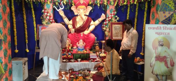 मंडळ में स्थापित हुए श्रीगणेश, आज शाम होगी सुगम संगीत स्पर्धा... जानें किस दिन होगा कौन सा कार्यक्रम