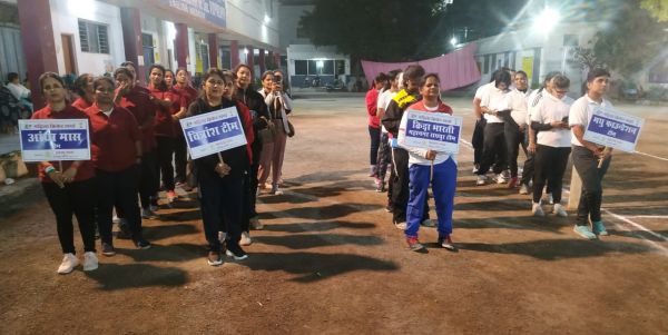 महाराष्ट्र मंडल महिला क्रिकेट स्पर्धाः रोमांचक मैचों में सेवन स्टार, आंध्र मास, मधु फाउंडेशन और चित्रांश जीते