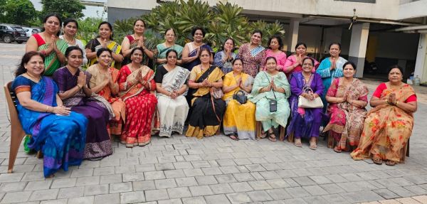 ब्रेस्ट कैंसर के लिए हर महीने करें सेल्फ एग्जामिनेशनः डा. अलका गोले