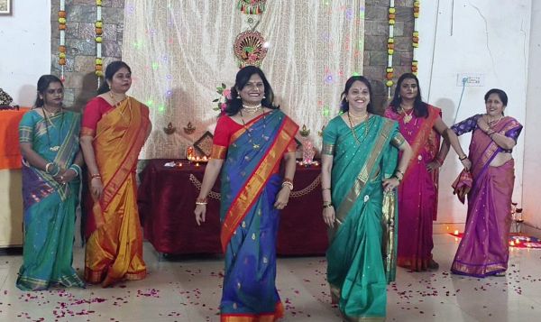 शंकर नगर महिला केंद्र ने मनाया दिवाली मिलन.. डांस की धमाकेदार प्रस्तुति