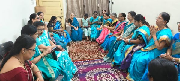 महिला केंद्रों में हुआ राम रक्षा स्तोत्र और हनुमान चालीसा का पाठ