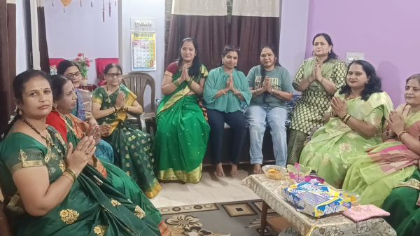 मंडल की महिला केंद्रों में हुआ हनुमान चालीसा का पाठ