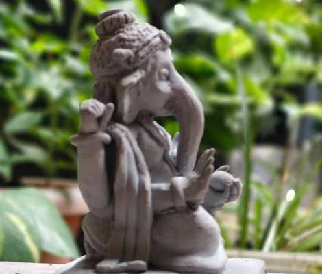 महाराष्ट्र मंडल में 17 अगस्त को सीखे मिट्टी के गणेश बनाना... आर्टिसन अजय बताएंगे कैसे बनाए मूर्ति