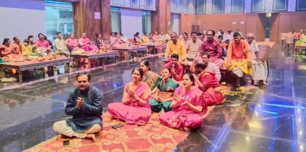  महाराष्ट्र मंडल में 13 परिवार ने किया संकष्ट चतुर्थी व्रत का उद्यापन