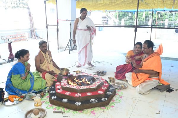 श्रीमद् भागवत कथा में हवन यज्ञ कर दी गई पूर्णाहुति 