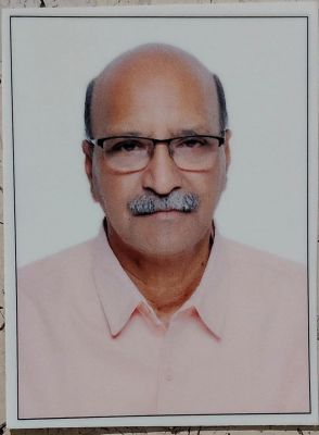  सुधीर मिश्रा: दूसरों की मदद करने के अवसर तलाशता व्&zwj;यक्तित्&zwj;व