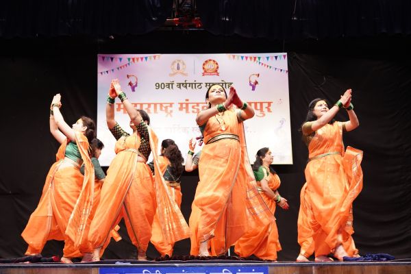  मराठी लोकनृत्य गोंधल आई भवानी की शानदार प्रस्तुति