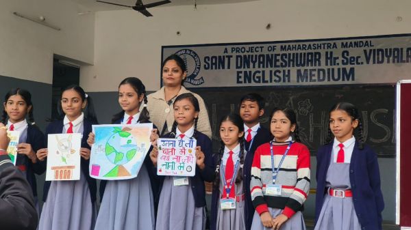 बच्चों ने दिया संदेश.. मां अन्नपूर्णा का करें सम्मान