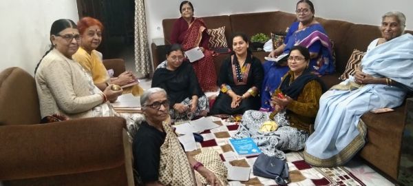 मंडल के महिला केंद्रों में हनुमान चालीसा का हुआ पाठ