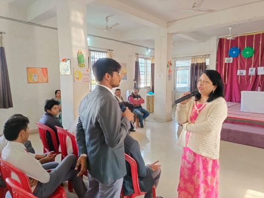 दबाव में नहीं मन लगाकर करें पढ़ाई तभी उस विषय में बढ़ेगी रूचिः डा. सोनाली देवले