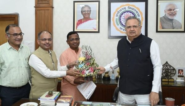 नवा रायपुर में हेडगेवार संग्रहालय, शिवाजी, अहिल्याबाई और सावरकर पाठ्यपुस्तकों में होंगे शामिल