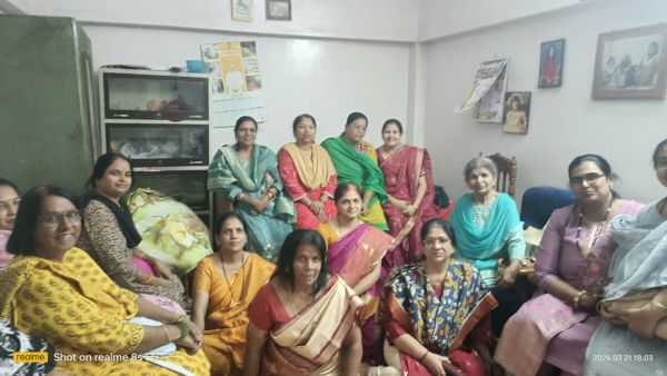 महिला केंद्रों में हुआ हनुमान चालीसा और रामरक्षा स्तोत्र का पाठ