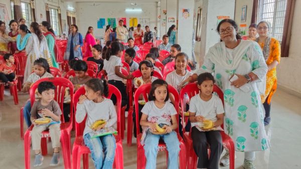 संत ज्ञानेश्वर विद्यालय के समर कैंप का समापन बच्चों ने प्रस्तुत किए भजन और गीत