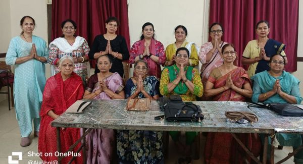 आठ महिला केंद्रों, मंडल कार्यालय और सियान गुड़ी में हनुमान चालीसा पाठ
