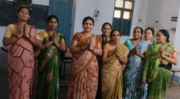 महाराष्ट्र मंडल के महिला केंद्रों, मंडल कार्यालय और सियान गुड़ी में हुआ चालीसा पाठ