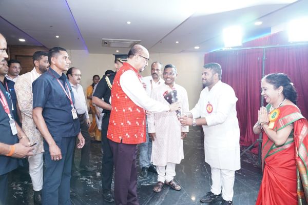 शिवाजी महाराज ने रायगढ़, सिंहगढ़ और पुरंदर जैसे अभेद्य किलो को जीता