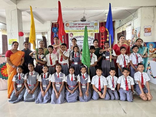 एसडीवी के प्राइमरी के छात्रसंघ पदाधिकारियों ने ली शपथ