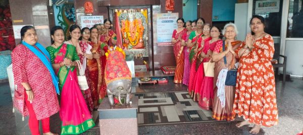 यावे गजवदना यावे, भजनी माझ्या रंगावे... की प्रस्तुति ने भक्तियम किया माहौल