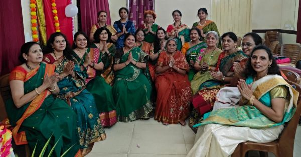 डंगनिया केंद्र की बैठक में नजर आई ईश्वर और राष्ट्र भक्ति