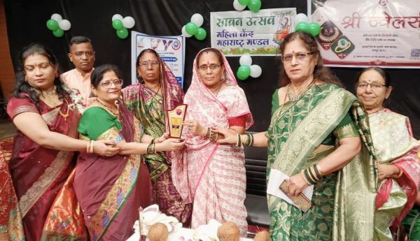  &lsquo;सुख धन- दौलत में नहीं, अपनों के साथ सेवा करने में&rsquo;