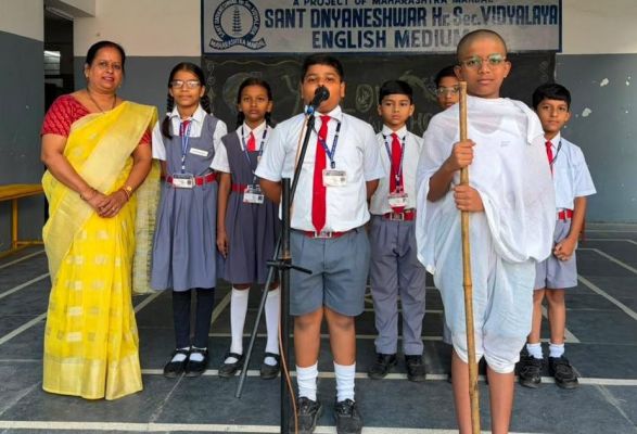संत ज्ञानेश्वर विद्यालय में मनाई गई गांधी-शास्त्री जयंती