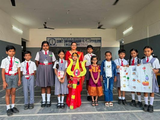 संत ज्ञानेश्वर विद्यालय के बच्चों ने किया मां के ब्रह्मचारिणी स्वरुप का वर्णन