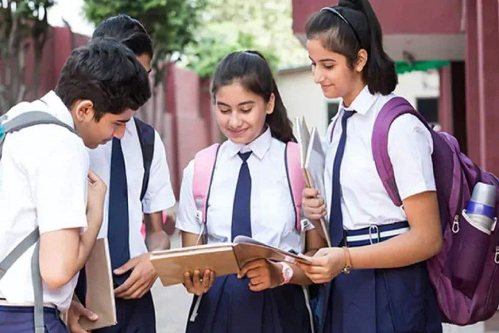 CBSE Board Exam: मिली मंजूरी, साल में दो बार होगी CBSE बोर्ड परीक्षा, 2025-26 से लागू होगी योजना