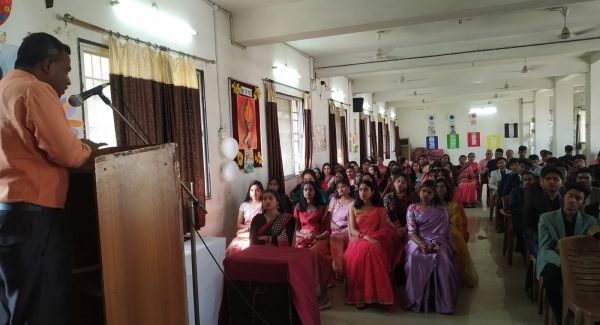  Board Exam 2023: टॉपर बनने के संकल्प के साथ हुई 12वीं के बच्चों की विदाई