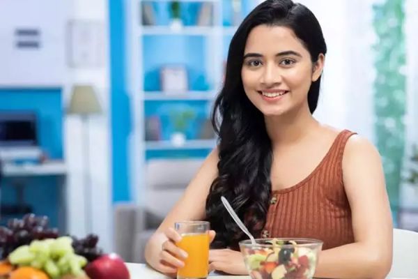 लड़कियों की उम्र जब हो जाए 20 पार... डाइट में शामिल कर लेना चाहिए यह जरुरी आहार