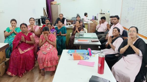 महाराष्ट्र मंडल स्टाफ ने भी शुरू किया हनुमान चालीसा पाठ