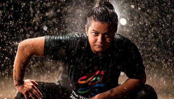 देश की एकमात्र सूमो पहलवान पर... जल्द आने वाली है वेब सीरीज... जानते हैं आप कौन है वह 'सूमो दीदी'... पढ़िए यह पूरी खबर