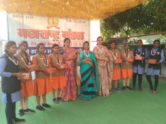 महाराष्ट्र मंडल की महिला केंद्र ने मनाया होली मिलन और महिला दिवस