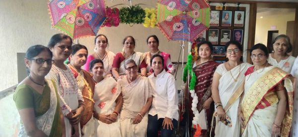 देखें तस्वीरें.... मंडळ की दिखी सामाजिक समरसता की छटा.... मनमोहक प्रस्तुति ने मोहा सबका मन