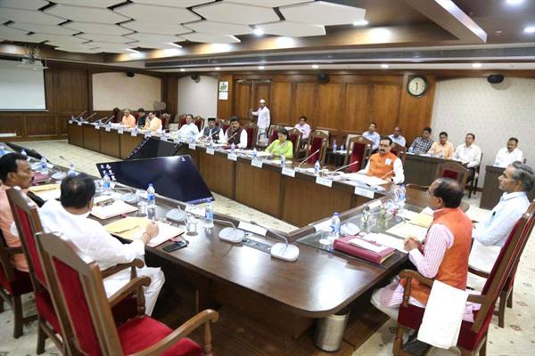  मध्य प्रदेश में खुलेंगे 730 नये पीएम श्री स्कूल,  शिवराज कैबिनेट ने दी मंजूरी