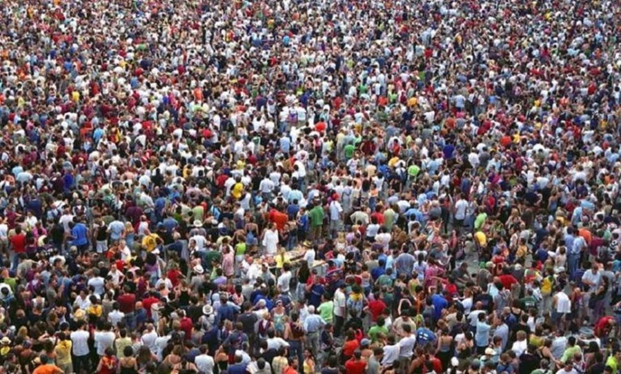 पापुलेशन में भारत अब पहले पायदान पर... 30 लाख पीछे चला गया चीन... युवाओं की तादाद सबसे ज्यादा