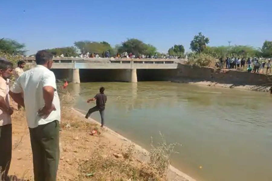 नहर में मिली दो नाबालिग किशोरियों की लाश... दो दिनों से थीं लापता... हत्या का आरोप, पूछताछ जारी