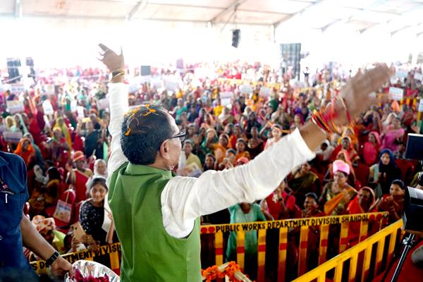 लाड़ली बहना योजना का लाभ ट्रैक्टर धारक परिवार की बहनों को भी मिलेगा - मुख्यमंत्री 