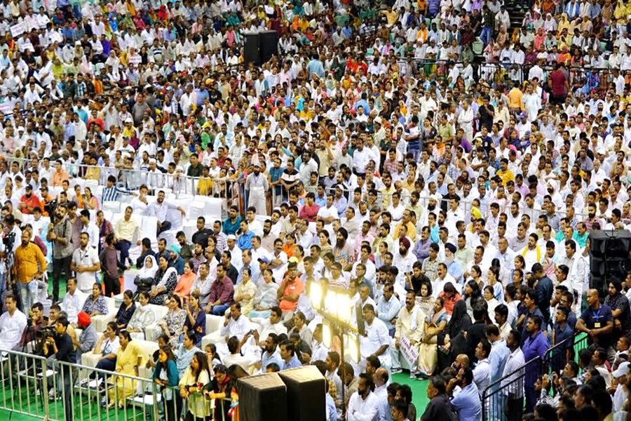 मुख्यमंत्री का बड़ा ऐलान... नियमित होंगे सभी कर्मचारी... रक्षाबंधन से पहले बड़ी सौगात