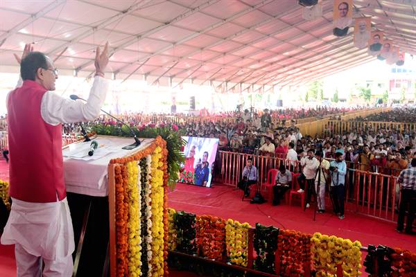 भोपाल-बीना-खुरई-सागर मार्ग इंडस्ट्रिल हब के रूप में होगा विकसित... बरोदियां कला और भानगढ़ में खुलेगा कॉलेज