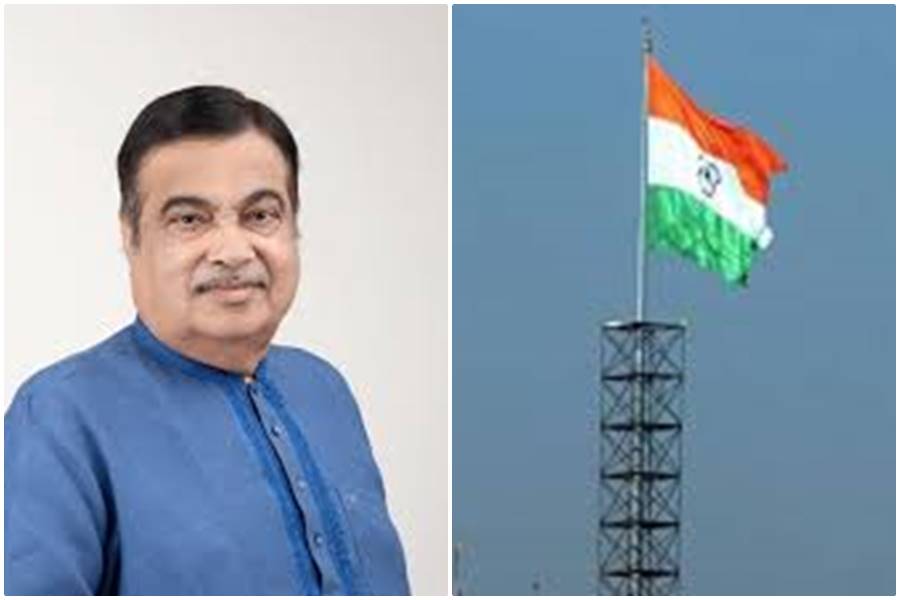 अटारी में आज फहरेगा  418 फीट ऊंच तिरंगा.... पाकिस्तान से नजर आएगा... गडकरी करेंगे ध्वजारोहण