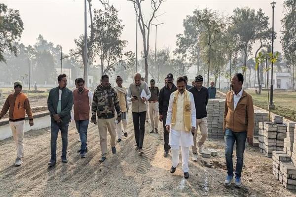 फरवरी में शुरू होगा रीवा एयरपोर्ट... उप मुख्यमंत्री शुक्ल ने निर्माण से जुड़े सभी कार्य समय सीमा में करने के दिए निर्देश