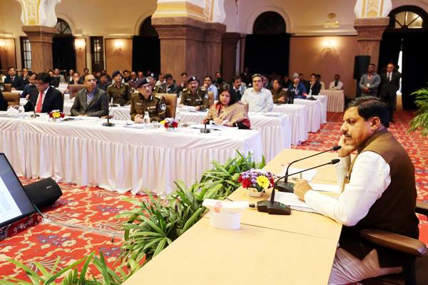 जोन और थानों की सीमाओं का युक्तियुक्तकरण जनप्रतिनिधियों की सहमति&hellip; देर रात तक नहीं होगा जुलूसों का संचालन