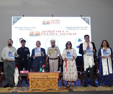 लद्दाख ने पूर्ण कार्यशील साक्षरता प्राप्त की : इस योजना से अब तक देश भर में 77 लाख से अधिक लोग लाभान्वित