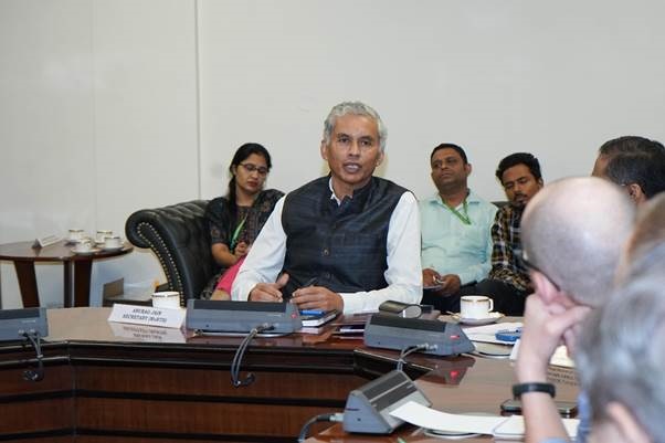 सड़क परिवहन और राजमार्ग मंत्रालय के सचिव ने दिल्ली स्थित विदेशी मीडिया प्रतिनिधियों के साथ बातचीत की